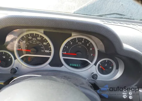 2008 Jeep Wrangler Unlimited Sahara from USA, damaged, VIN 1J4GA591X8L624638